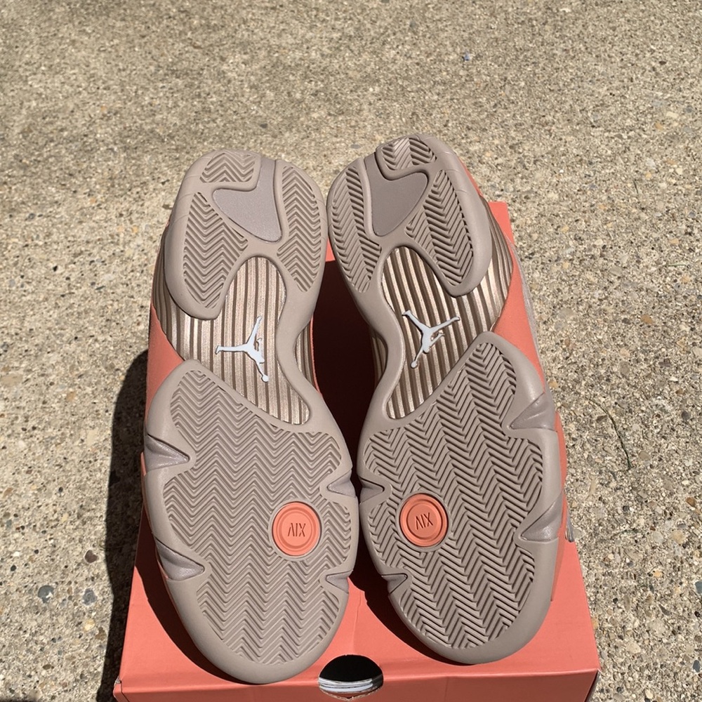 Brandnew Jordan 14 Low SP Clot Size 7.5 Men 9 Women - Picture 9 of 15